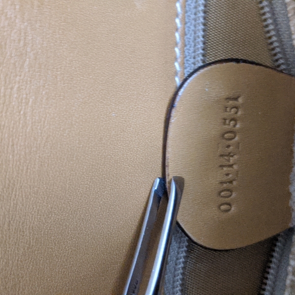 Gucci GG Vintage Sherry Crossbody bag - Picture 13 of 15